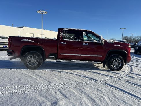 Certified 2024 Chevrolet Silverado 3500 High Country w/ Technology Package image 10