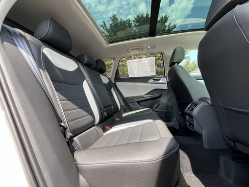 New 2025 Volkswagen Taos SEL image 13