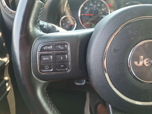 Used 2017 Jeep Wrangler Unlimited Sport w/ Quick Order Package 24S AWD/4WD image 19