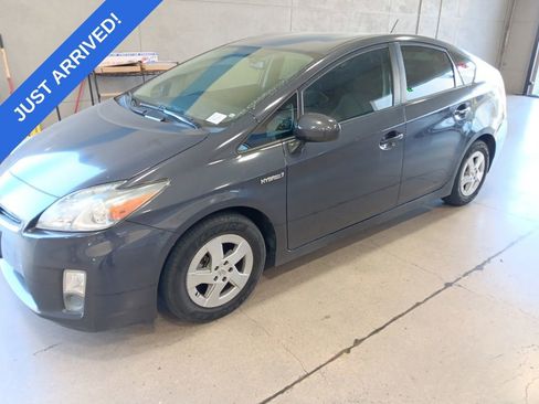 Used 2011 Toyota Prius Three w/ Navigation Pkg image 1