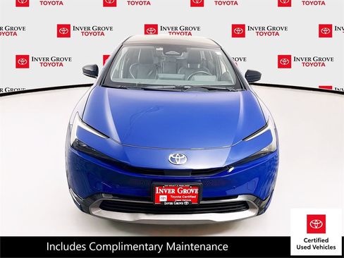 Certified 2025 Toyota Prius XLE AWD/4WD image 2
