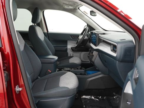 Used 2025 Ford Maverick XLT FWD image 11