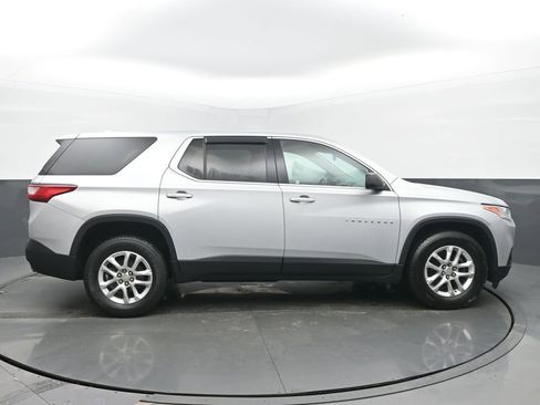 Used 2018 Chevrolet Traverse LS image 6