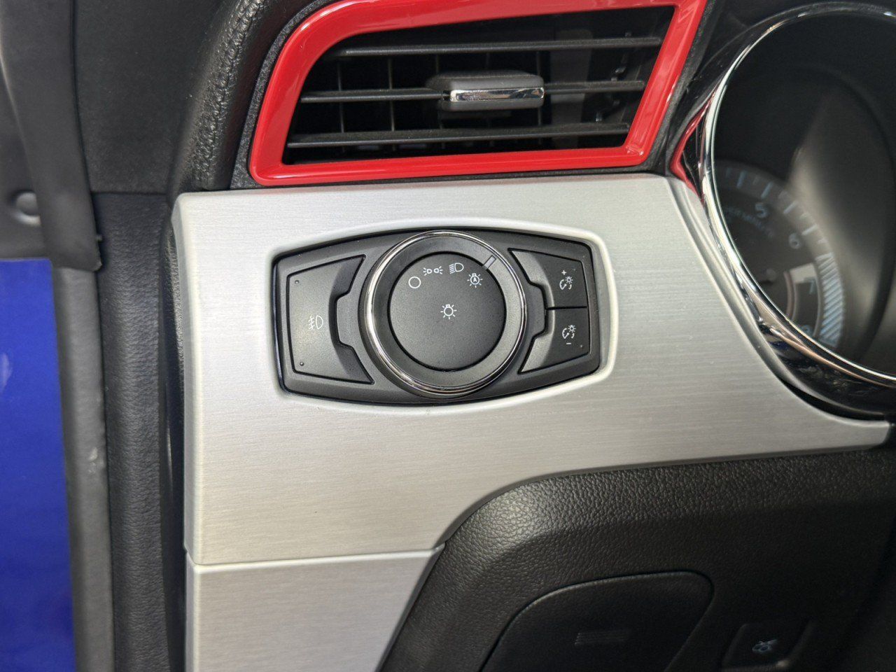 Used 2015 Ford Mustang GT Premium RWD image 20