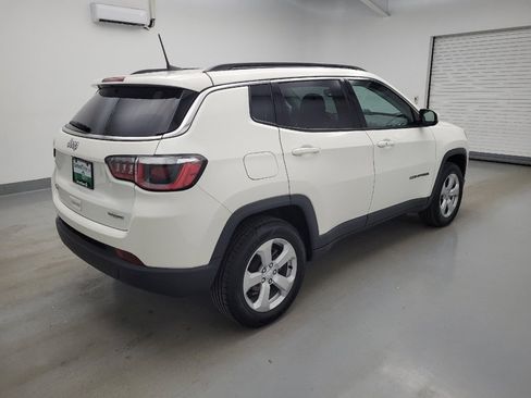 Used 2020 Jeep Compass Latitude w/ Cold Weather Group AWD/4WD image 10