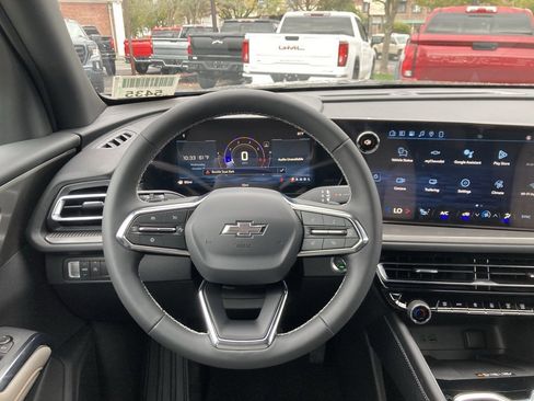 New 2026 Chevrolet Traverse LT w/ Midnight/Sport Edition image 12