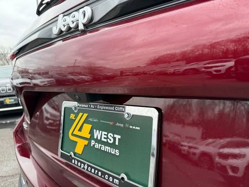 New 2025 Jeep Grand Cherokee Limited image 7