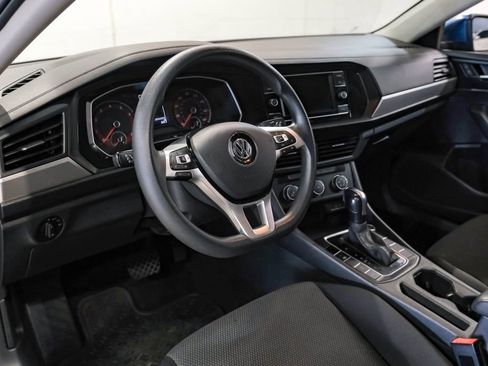 Used 2020 Volkswagen Jetta S w/ Driver Assistance Package FWD image 3