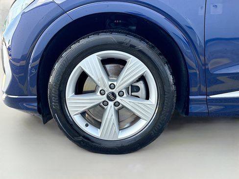 Certified 2024 Audi Q4 e-tron Premium Plus image 43