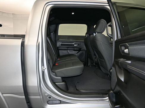 Used 2025 RAM 1500 Big Horn AWD/4WD image 24