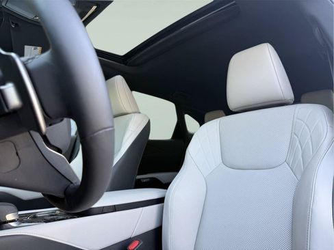 Certified 2025 Lexus RX 350 Premium AWD/4WD image 11