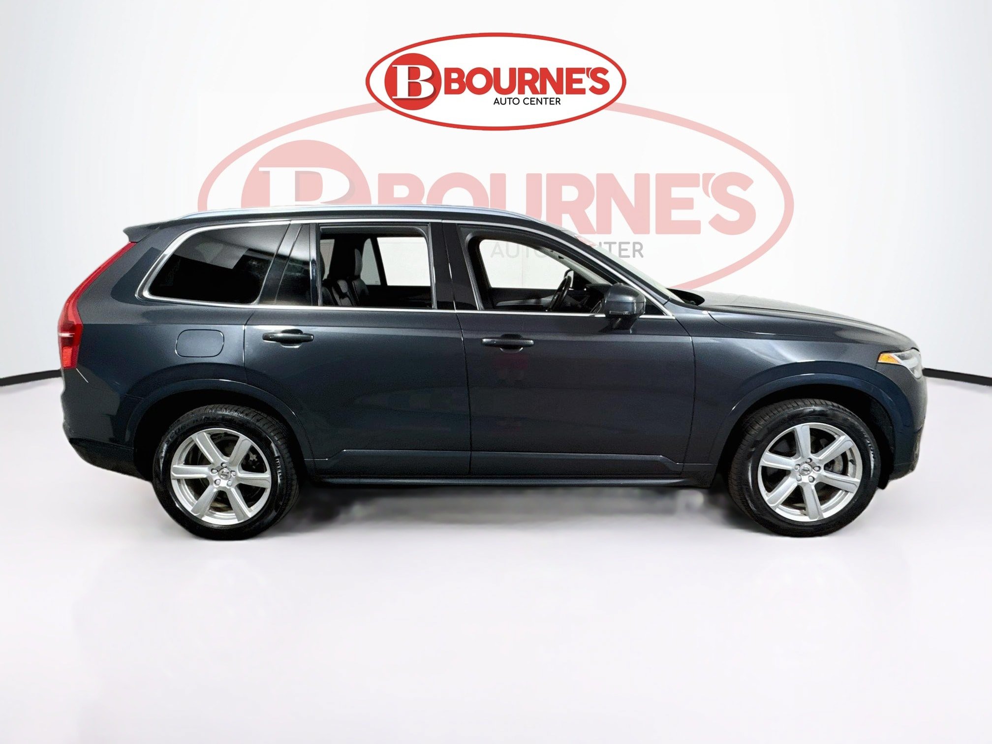 Used 2022 Volvo XC90 T5 Momentum AWD/4WD image 12