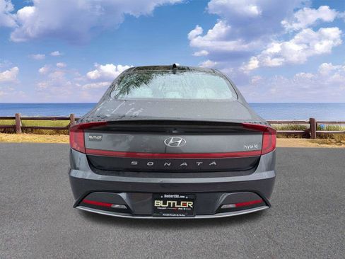 Used 2023 Hyundai Sonata Limited w/ Cargo Package image 7