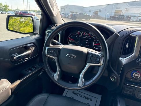 Used 2021 Chevrolet Silverado 1500 RST AWD/4WD image 14