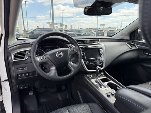 Used 2019 Nissan Murano Platinum image 16