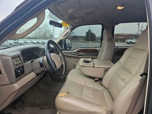 Used 2004 Ford F250 XL image 9