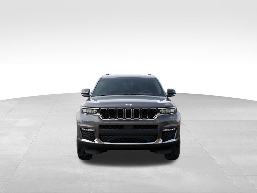 Used 2025 Jeep Grand Cherokee L Limited w/ Luxury Tech Group II AWD/4WD image 7