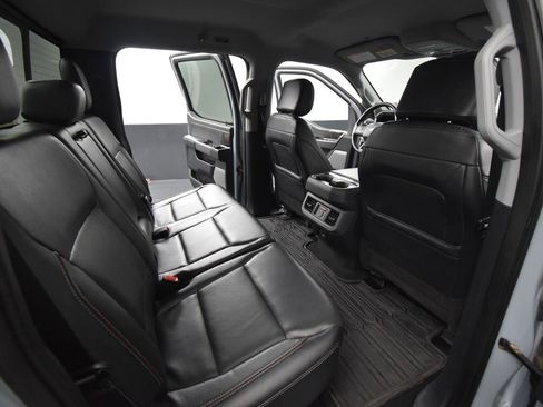 Used 2024 Ford F250 Lariat image 47