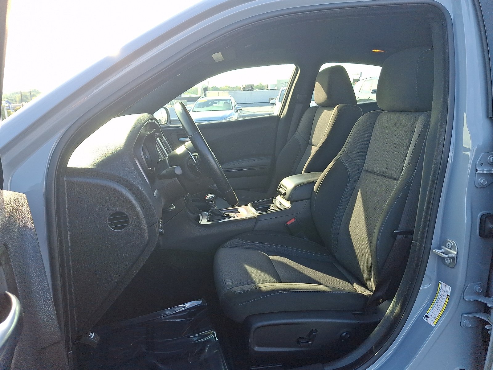Used 2021 Dodge Charger SXT w/ Blacktop Package AWD/4WD image 13