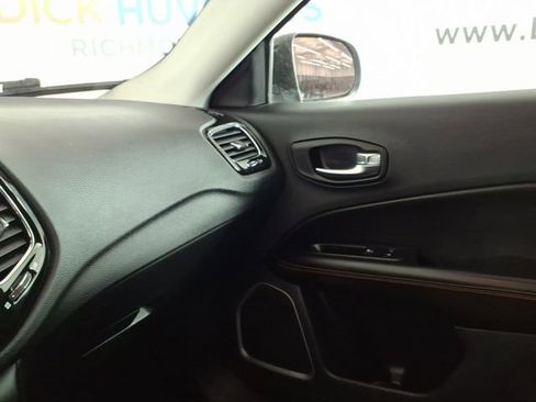 Used 2021 Jeep Compass Limited AWD/4WD image 24