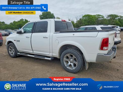 Used 2016 RAM 1500 Laramie w/ Convenience Group AWD/4WD image 3