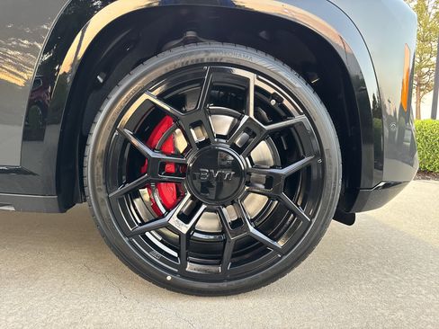 New 2026 BMW XM Label Red image 28