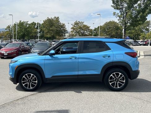 Used 2025 Chevrolet TrailBlazer LT image 7