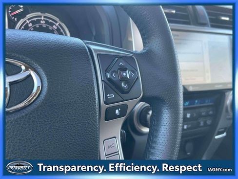 Used 2021 Toyota 4Runner Limited image 24