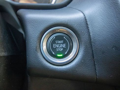 Used 2021 Chevrolet Suburban RST w/ Luxury Package image 44