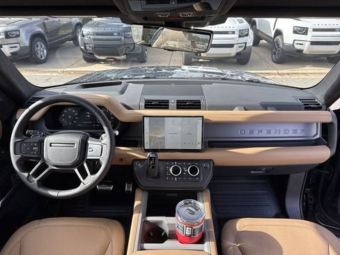 New 2025 Land Rover Defender 90 V8 image 17
