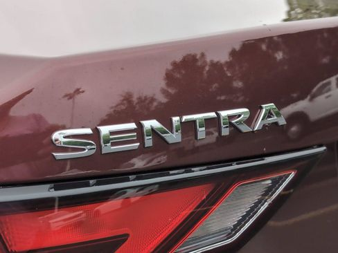 Used 2024 Nissan Sentra SV FWD image 5