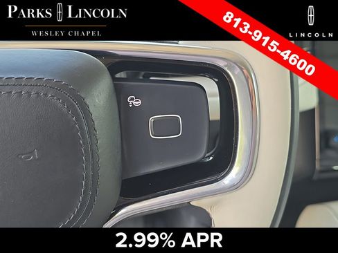 Certified 2025 Lincoln Navigator Reserve AWD/4WD image 35