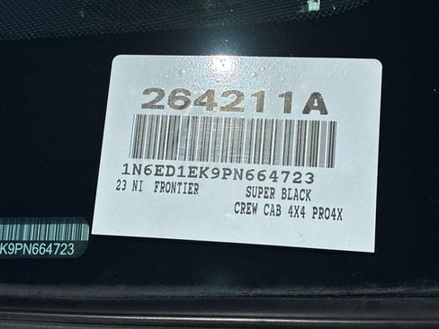 Used 2023 Nissan Frontier PRO-4X w/ Pro Convenience Package AWD/4WD image 30