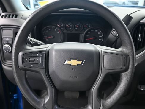 Used 2022 Chevrolet Silverado 1500 Custom image 15