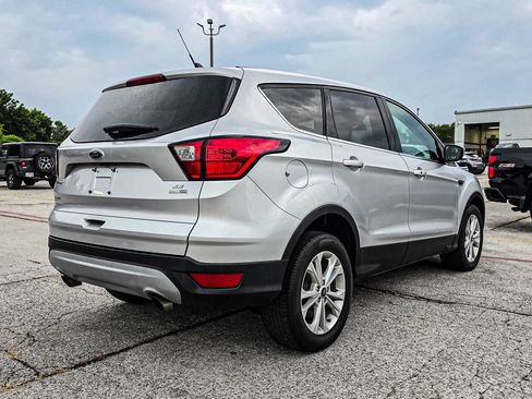 Used 2019 Ford Escape SE AWD/4WD image 6