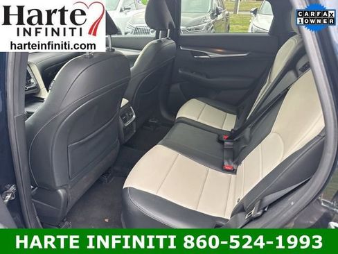 Certified 2023 INFINITI QX55 Luxe w/ Accent Package image 11
