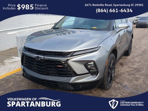 Used 2024 Chevrolet Blazer RS w/ Enhanced Convenience Package image 9