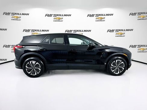 Used 2024 Chevrolet Blazer EV LT AWD/4WD image 8