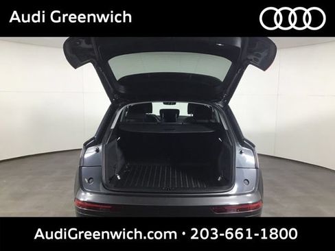 Used 2020 Audi Q5 2.0T Premium w/ Convenience Package AWD/4WD image 22