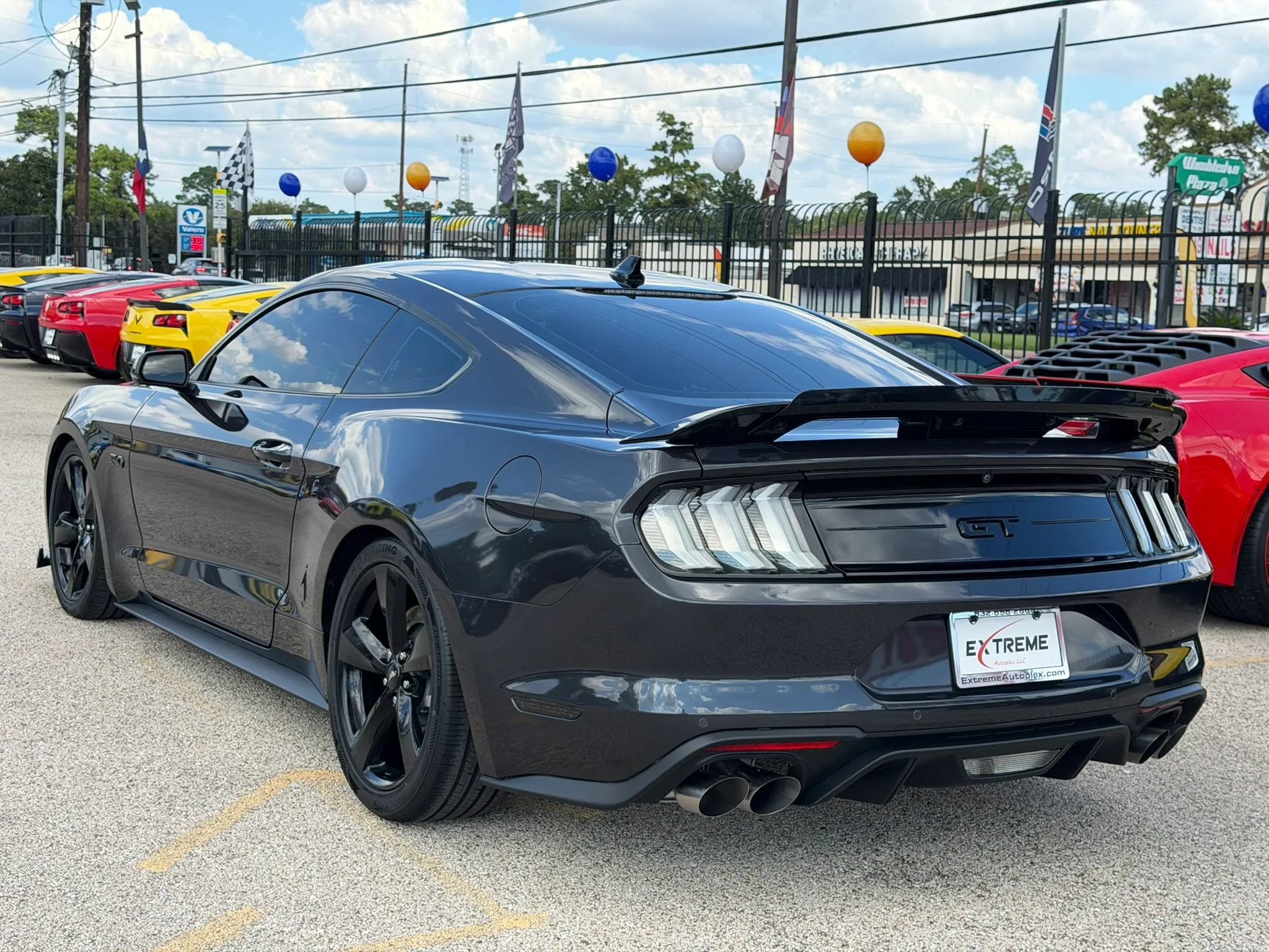 Used 2022 Ford Mustang GT Premium w/ Equipment Group 401A RWD image 6