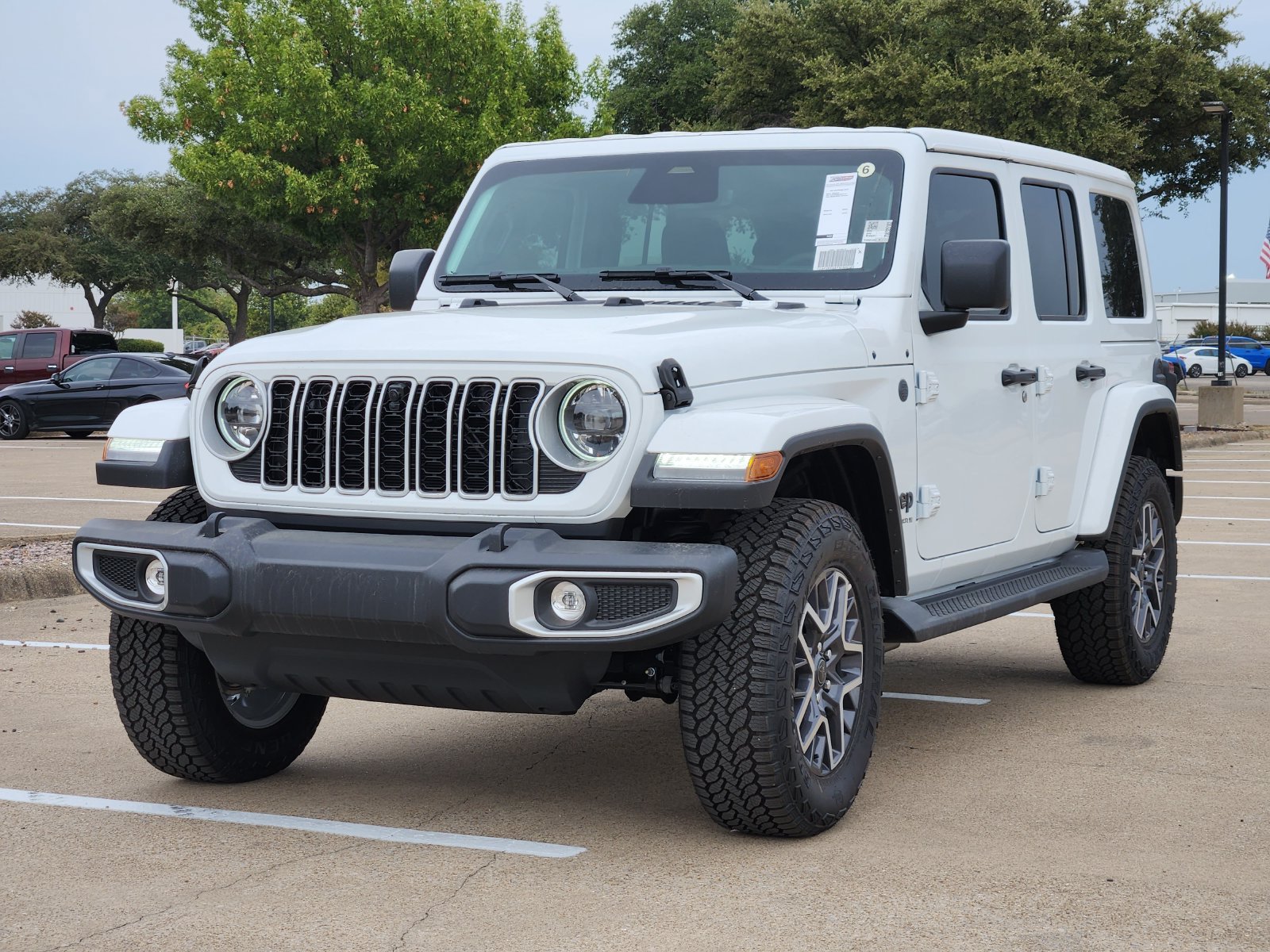 New 2026 Jeep Wrangler Unlimited Sahara AWD/4WD image 2