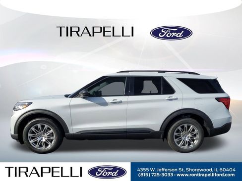 New 2026 Ford Explorer Active w/ Active Comfort Package image 2