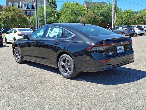 New 2026 Honda Accord EX-L image 4