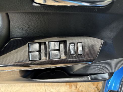 Used 2016 Toyota RAV4 SE image 13