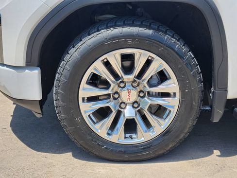 Used 2019 GMC Sierra 1500 Denali w/ Technology Package AWD/4WD image 10