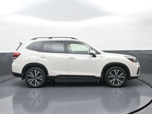 Used 2020 Subaru Forester Limited AWD/4WD image 8