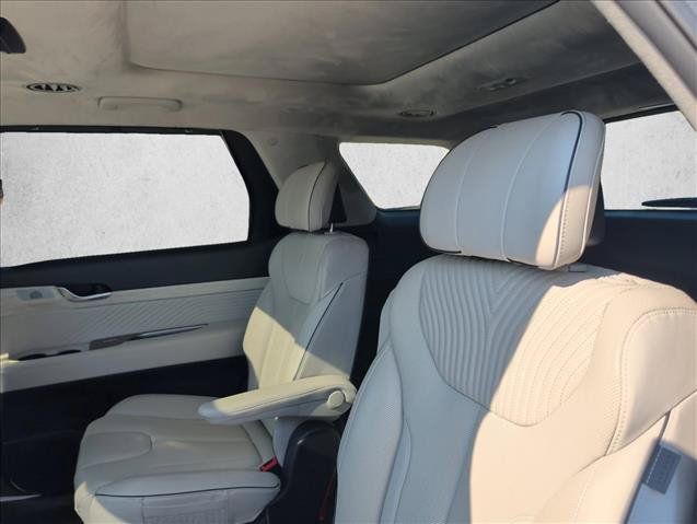 Used 2023 Hyundai Palisade Calligraphy FWD image 18
