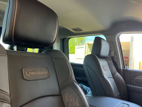 New 2026 RAM 2500 Limited AWD/4WD image 15