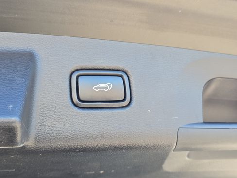 Used 2021 Kia Telluride EX w/ EX Premium Package image 10