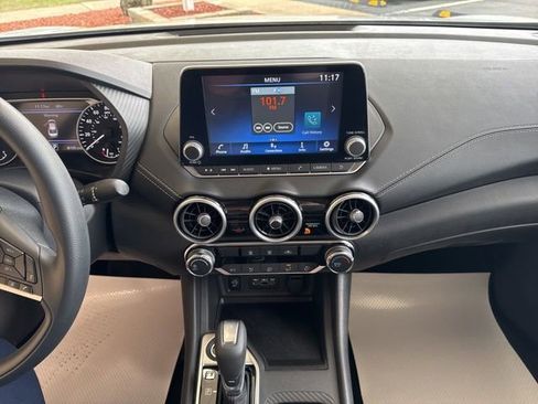 Used 2025 Nissan Sentra SV image 23